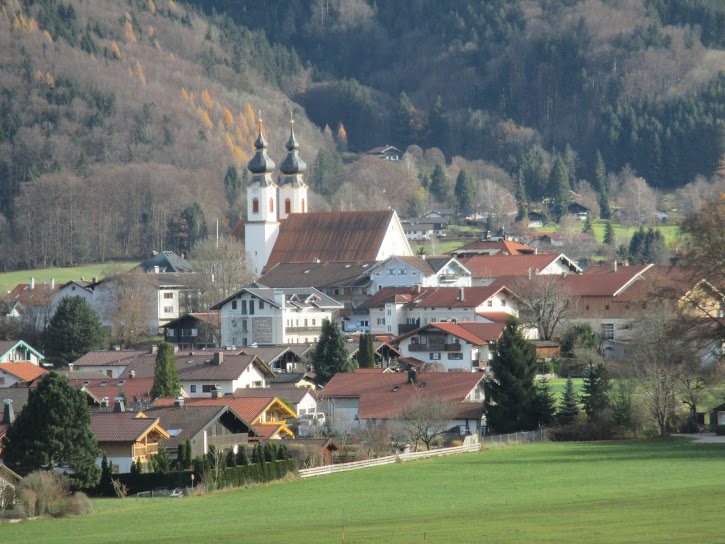 aschau_kirche.jpg