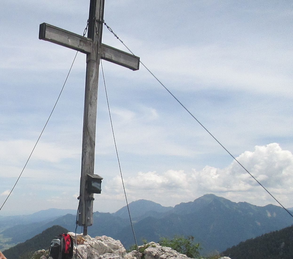 gederergipfelkreuz.jpg